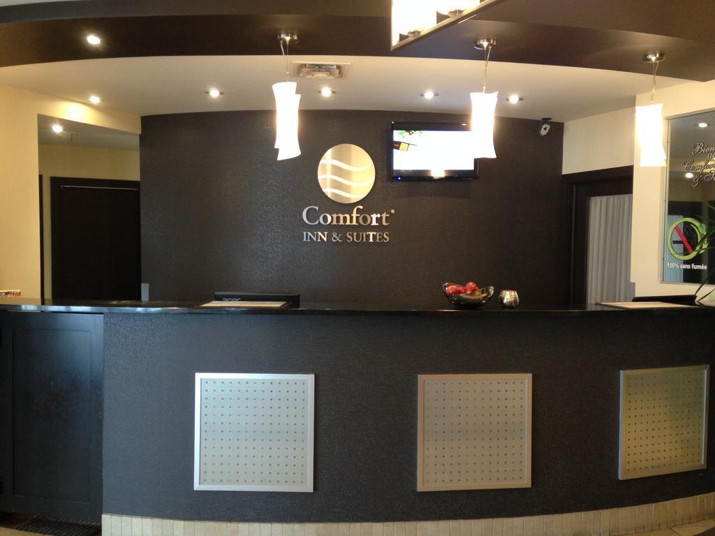 Comfort Inn & Suites Сен-Жером Экстерьер фото