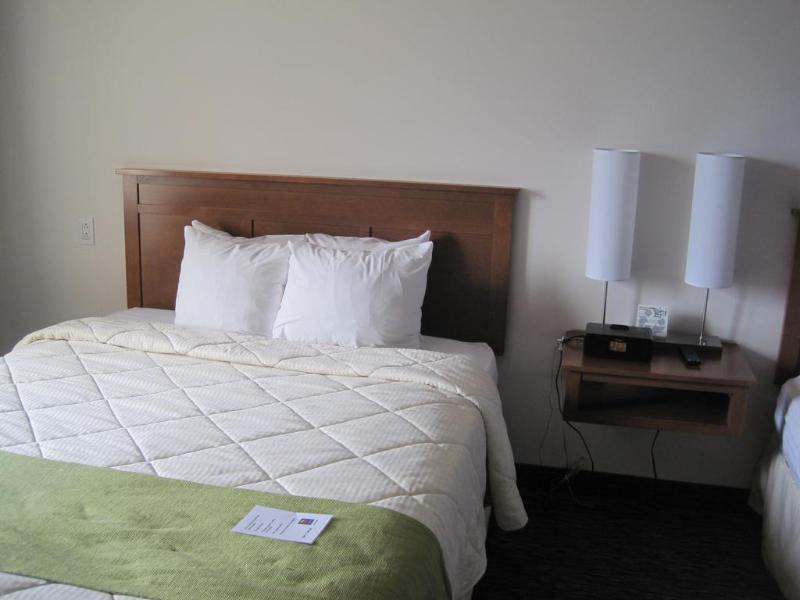 Comfort Inn & Suites Сен-Жером Экстерьер фото